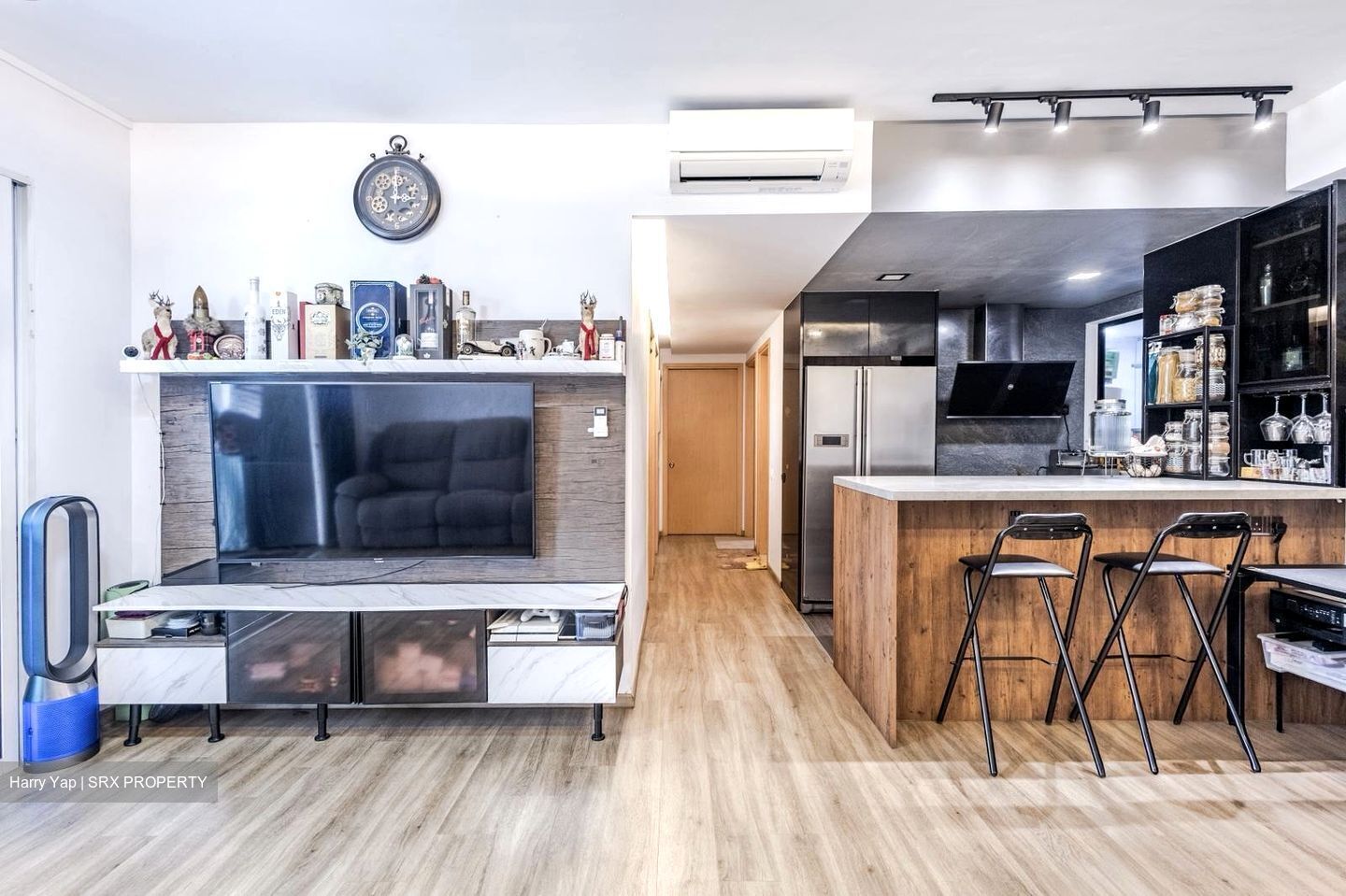 Waterview (D18), Condominium #520011721